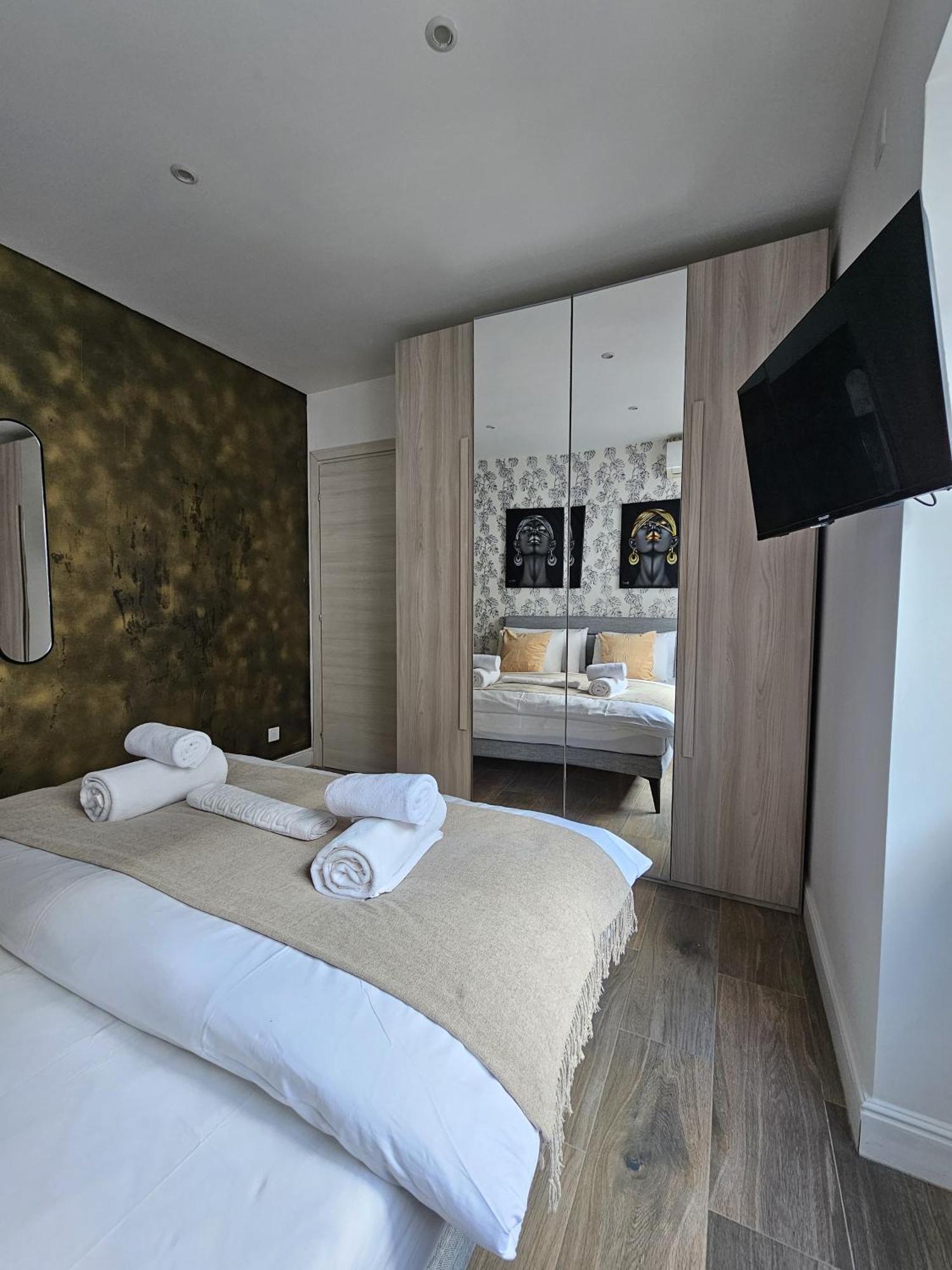 Korzo Suites Sliema III Exterior photo